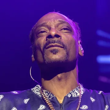 Calvin Cordozar Broadus Jr.