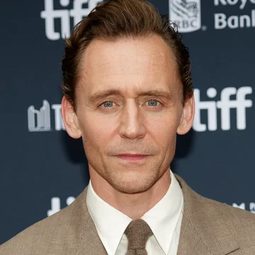 Thomas William Hiddleston