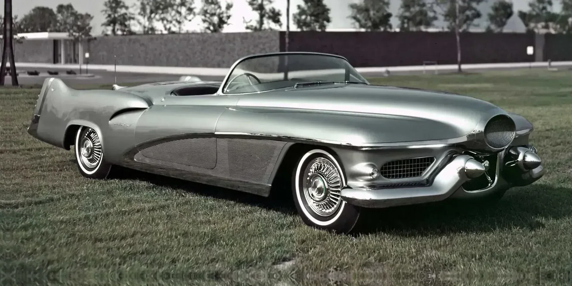 1951 Buick LeSabre photo 1