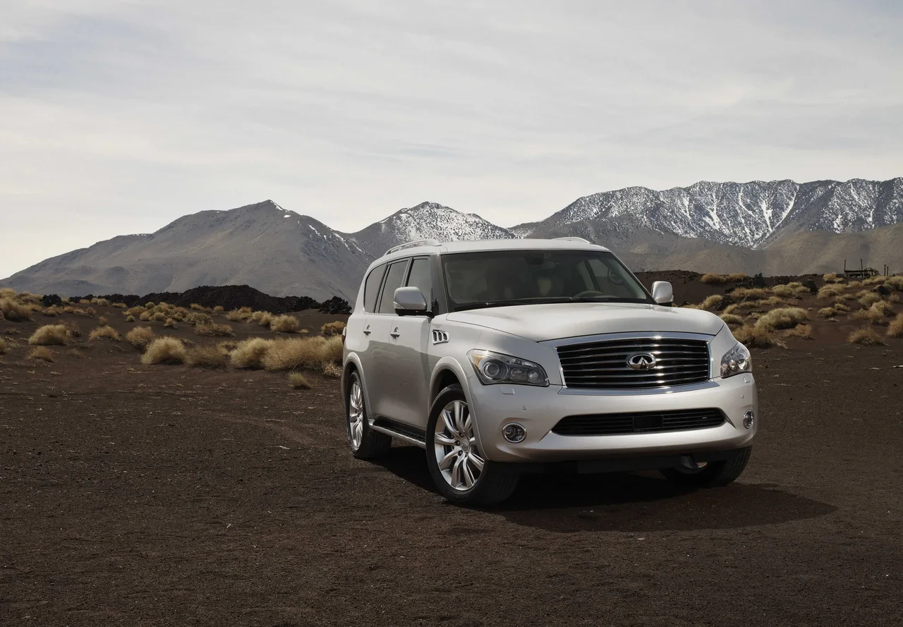 Exterior 3