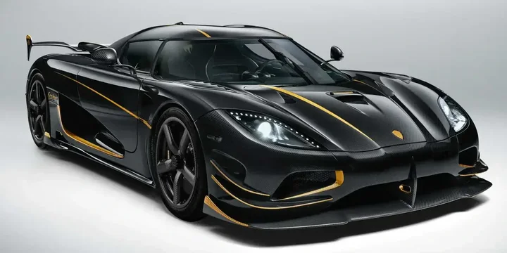 2015 Koenigsegg 2015-koenigsegg-agera-rs-1mw main image