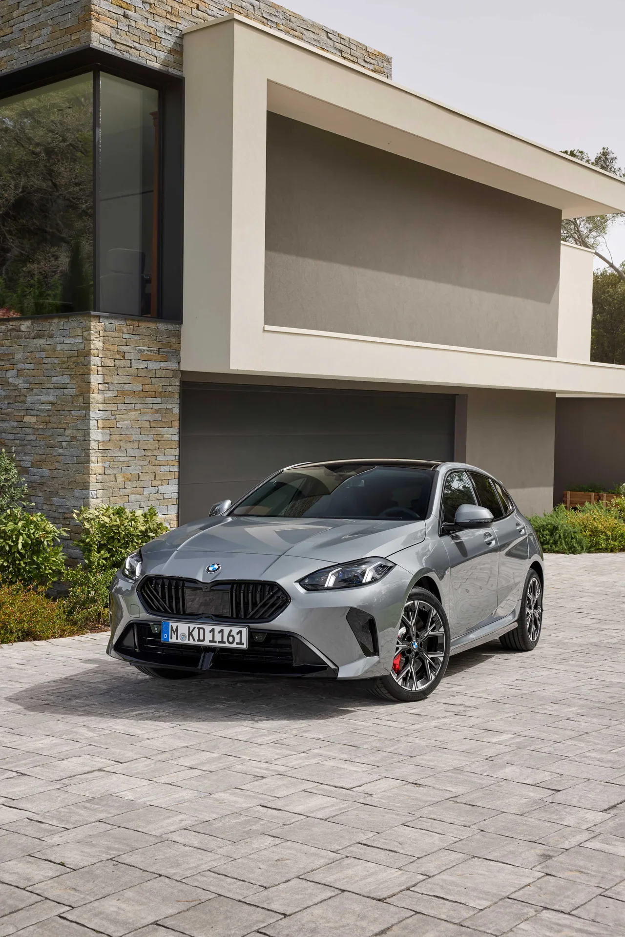 Exterior 4