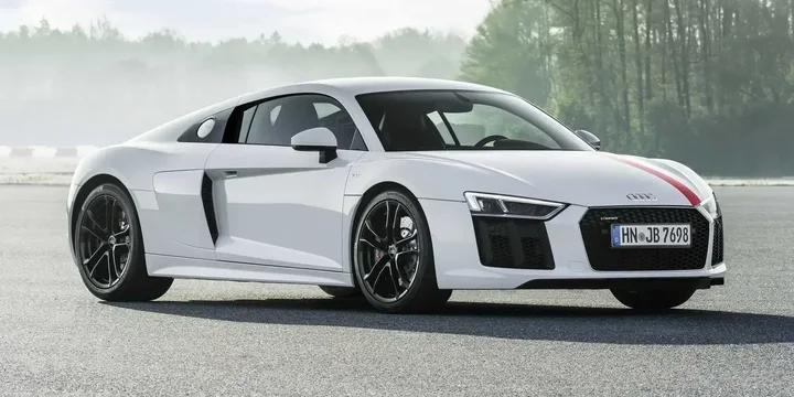 2018 Audi 2018-audi-r8-v10-rws-5-2-v10-fsi-s-tronic-540hp-2018-7-speed main image