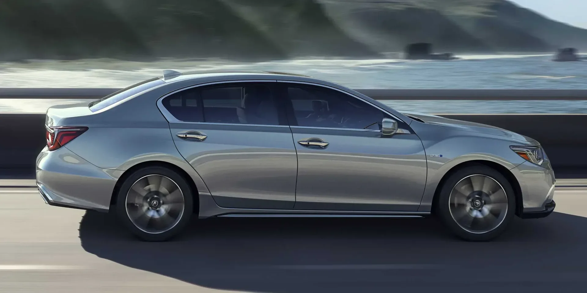 2018 Acura RLX photo 1