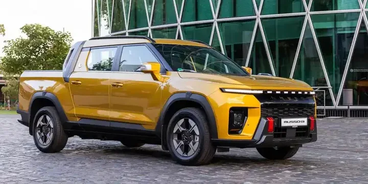 2025 KGM Musso EV exterior main image