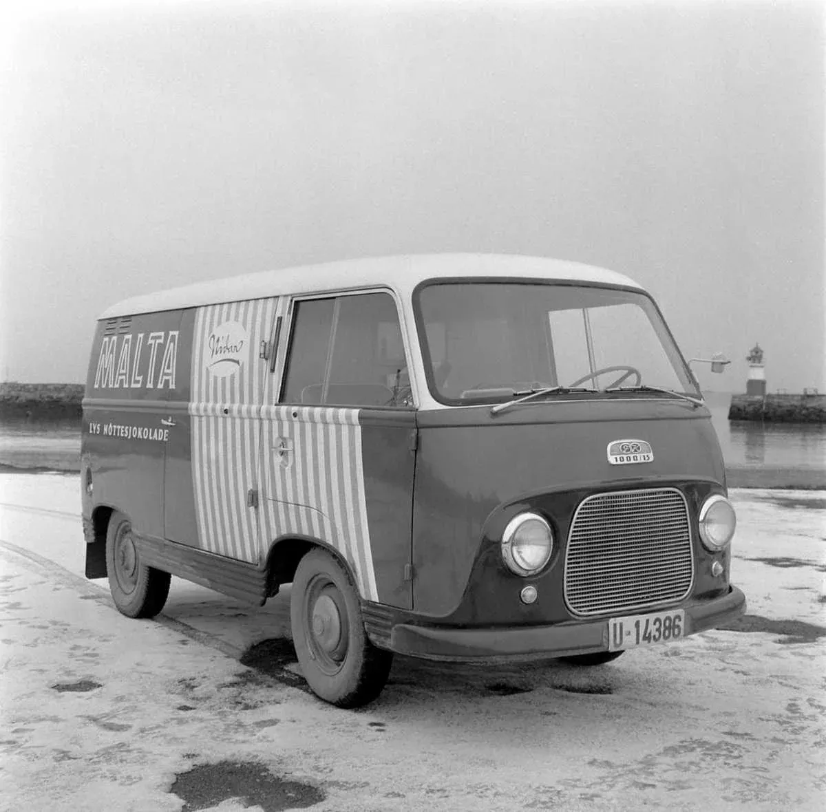 Exterior 4