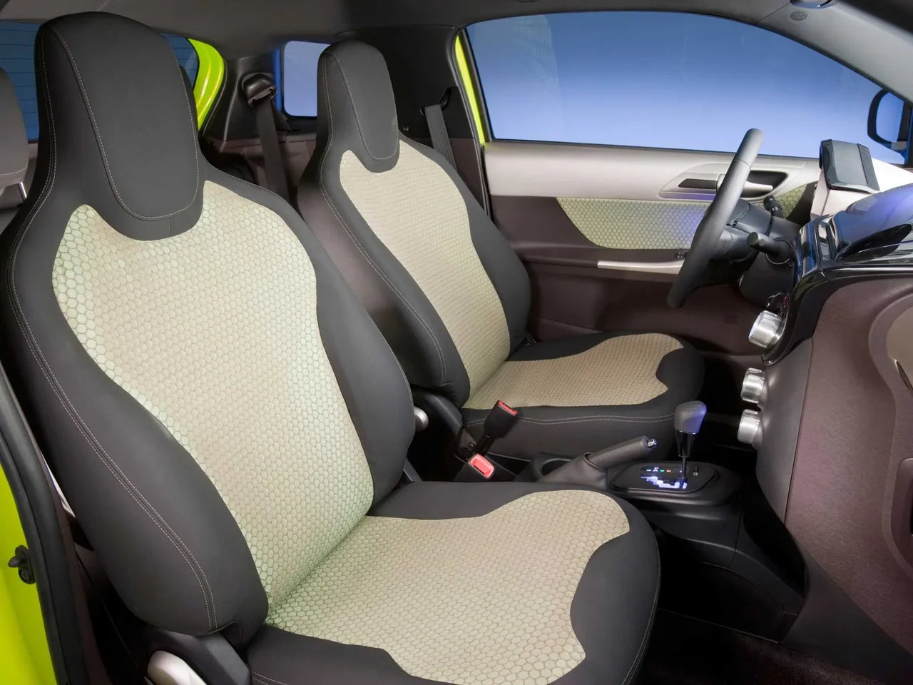 Interior 2