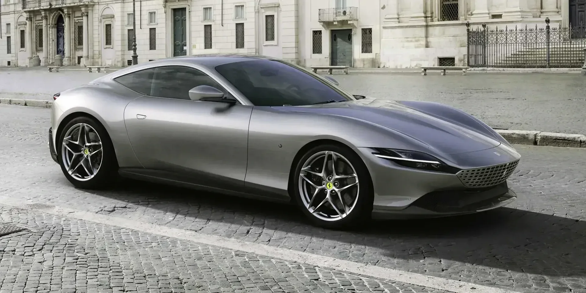 2020 Ferrari Roma photo 1