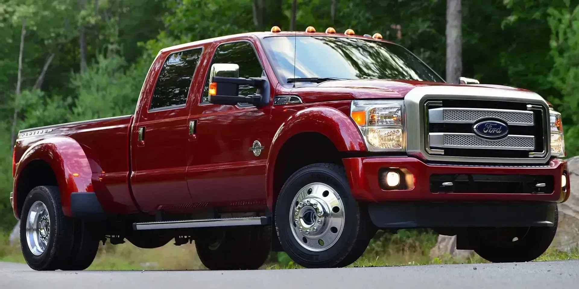 2013 Ford Super Duty F-450 photo 1
