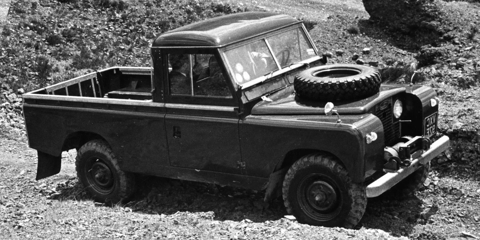 1968 Land Rover Series photo 1
