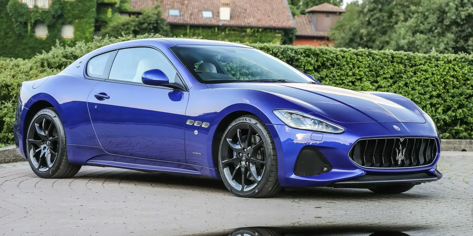 2018 Maserati GranTurismo photo 1