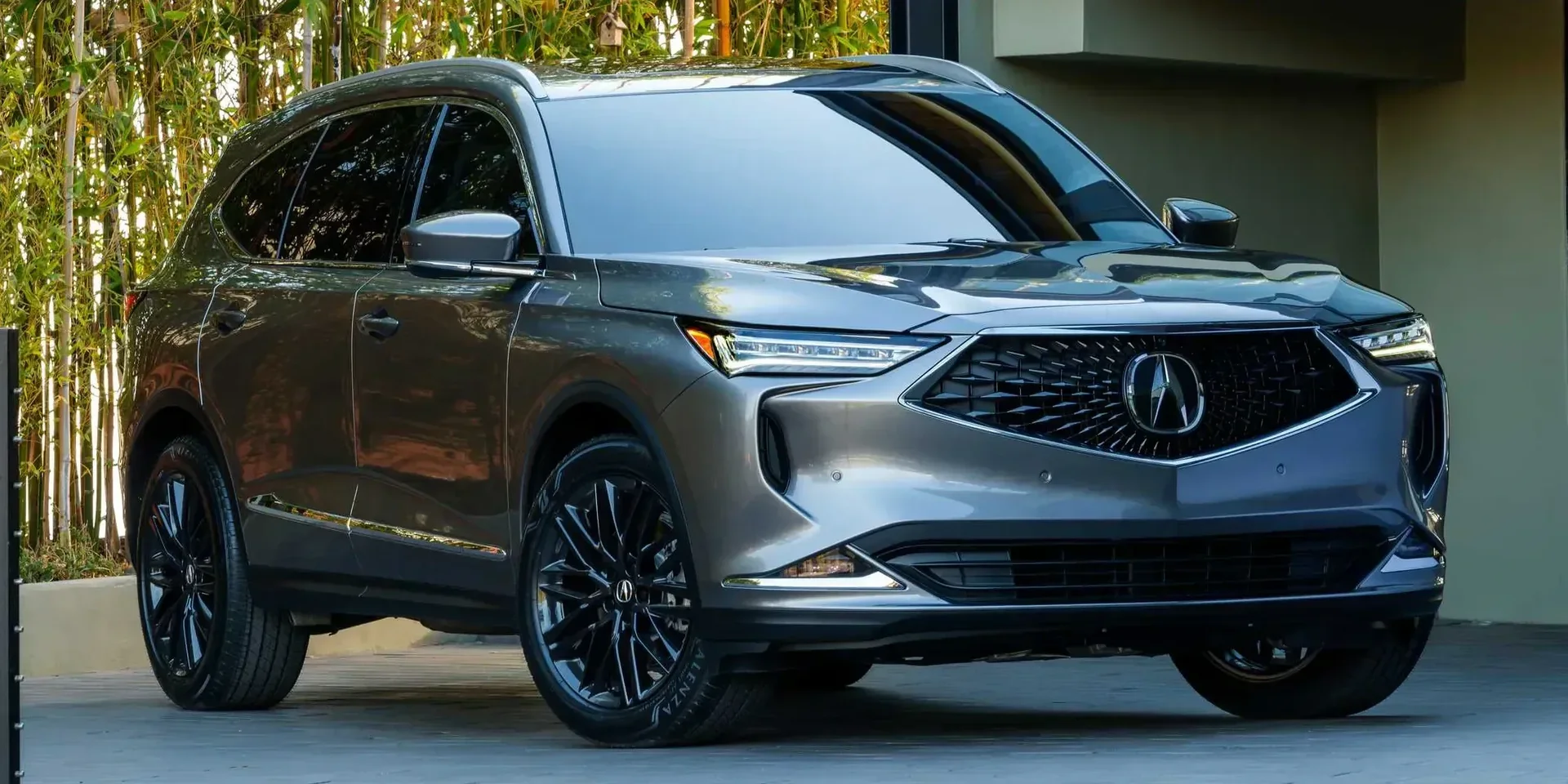 2024 Acura MDX photo 1