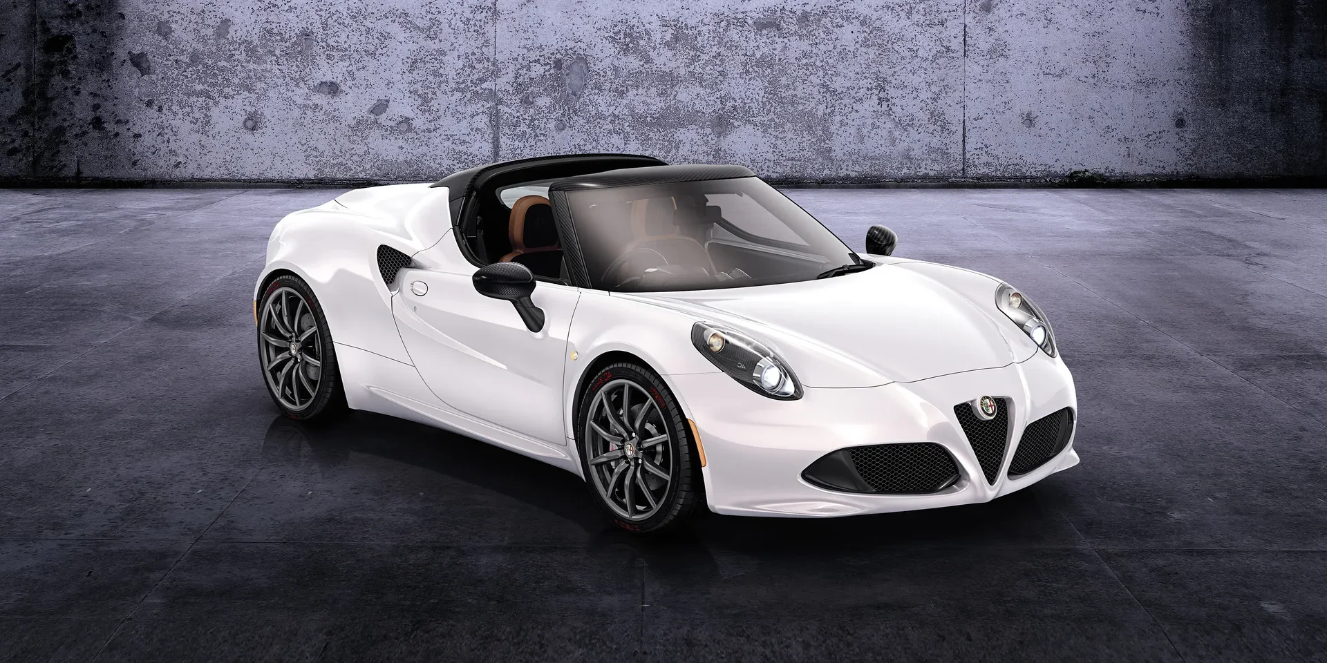 2014 Alfa Romeo 4C Spider photo 1