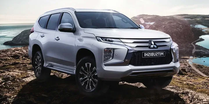 2020 Mitsubishi 2020-mitsubishi-pajero-sport-generation-ks0-1st-facelift main image