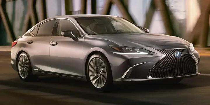 2018 Lexus 2018-lexus-es-300h-e main image