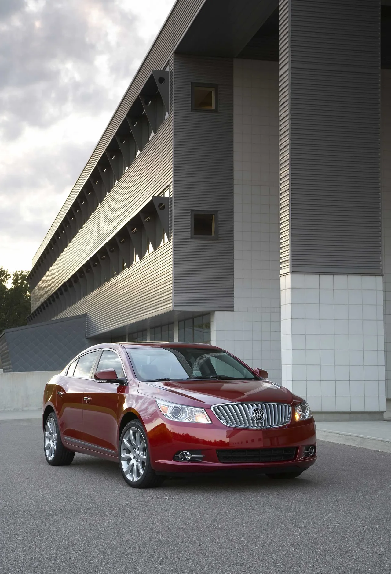 Exterior 4