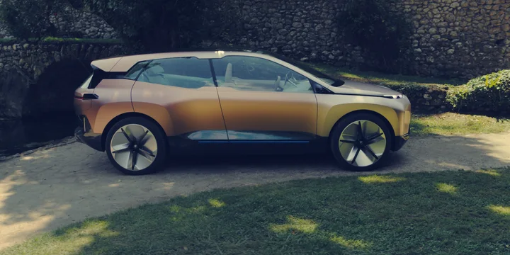 2018 BMW Vision iNEXT exterior main image