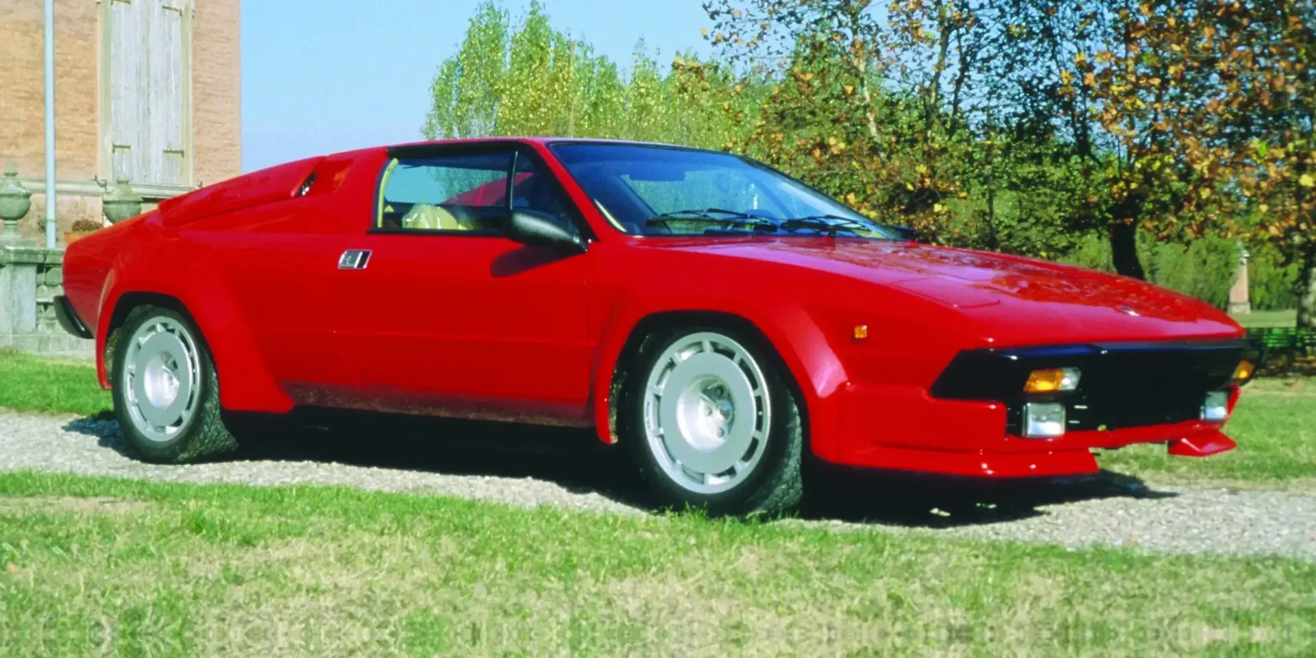 1981 Lamborghini Jalpa photo 1