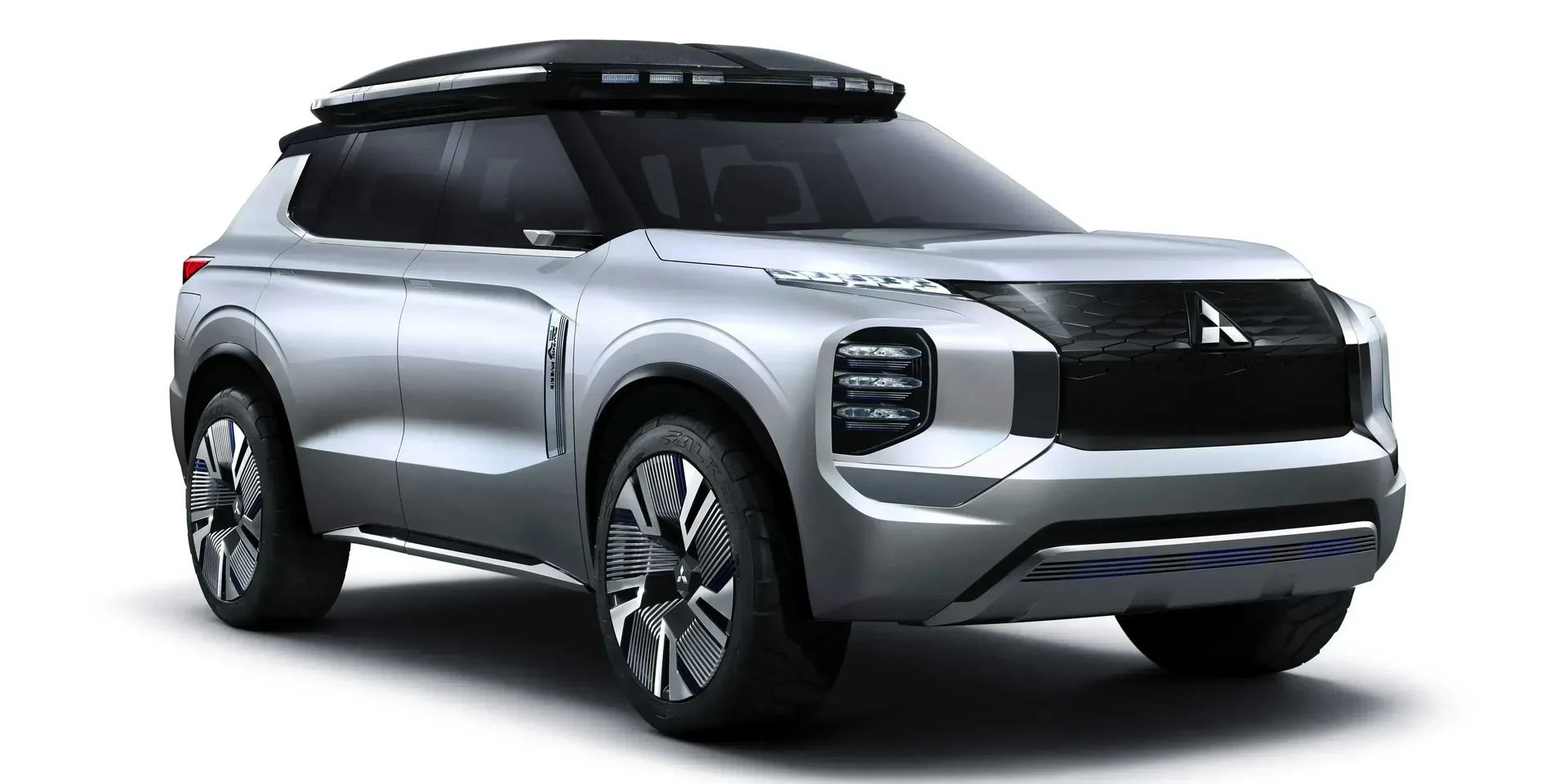 2019 Mitsubishi Engelberg Tourer photo 1