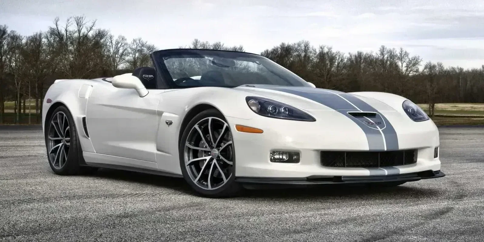 2012 Chevrolet Corvette photo 1