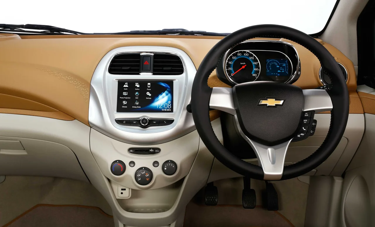 Interior 4