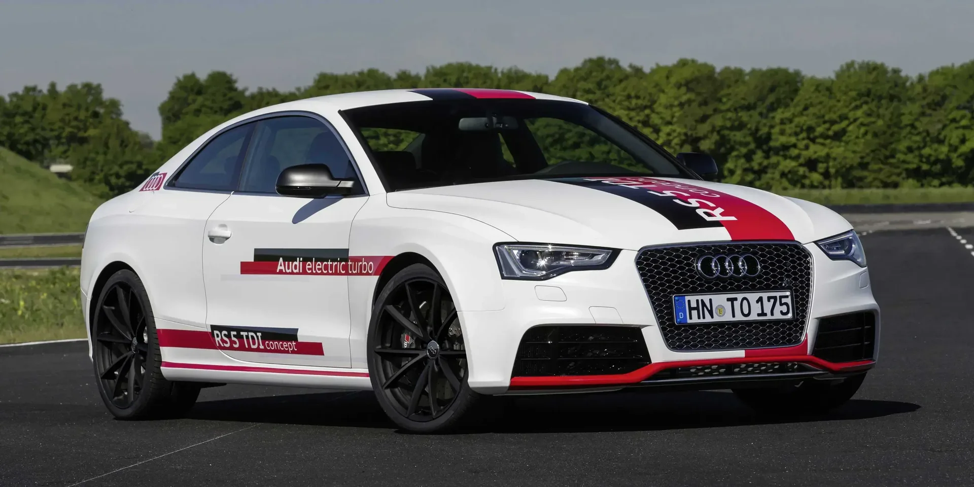 2014 Audi RS 5 TDI Coupé photo 1