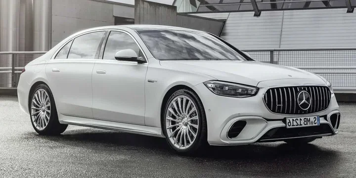 2023 Mercedes-Benz 2023-mercedes-benz-s-class-amg-s-63-e-performance-amg-speedshift-mct-9-speed main image