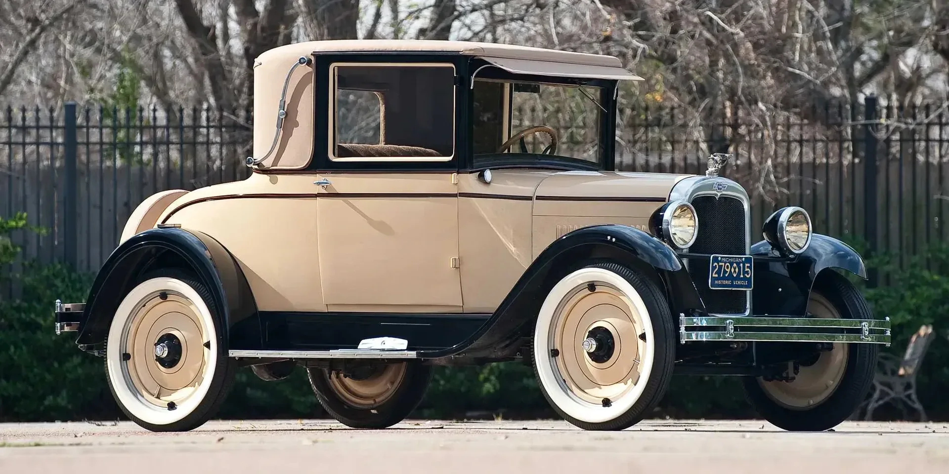 1927 Chevrolet Capitol photo 1