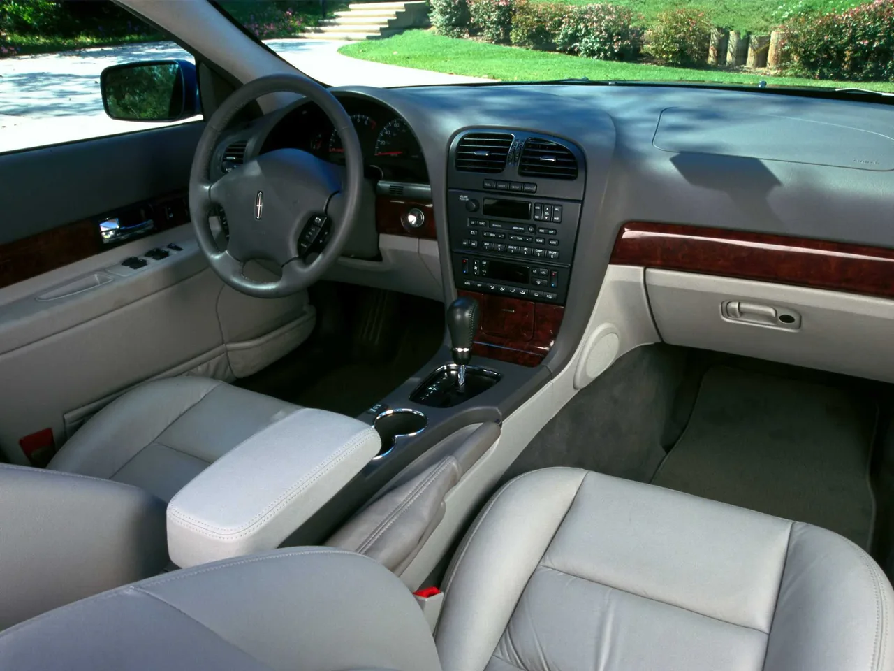 Interior 2
