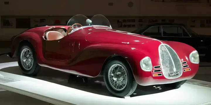 1940 AAC Tipo 815