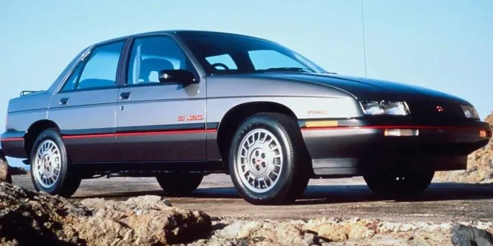 1990 Chevrolet 1990-chevrolet-corsica-sedan-sedan-31-v6-mfi-137ps main image