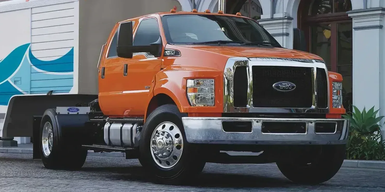 2016 Ford Medium Duty F-750 photo 1