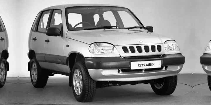 1999 Lada 1999-lada-niva-ii main image