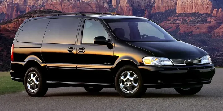 1999 Oldsmobile 1999-oldsmobile-silhouette-lwb main image