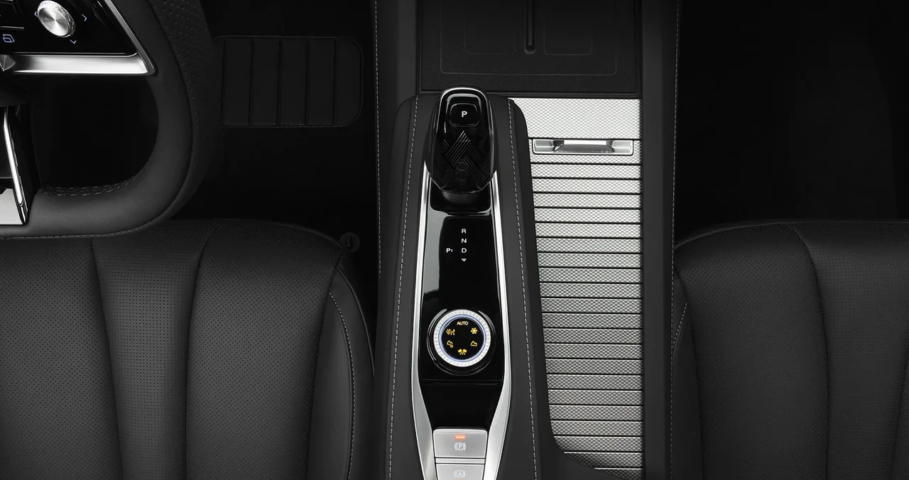Interior 1