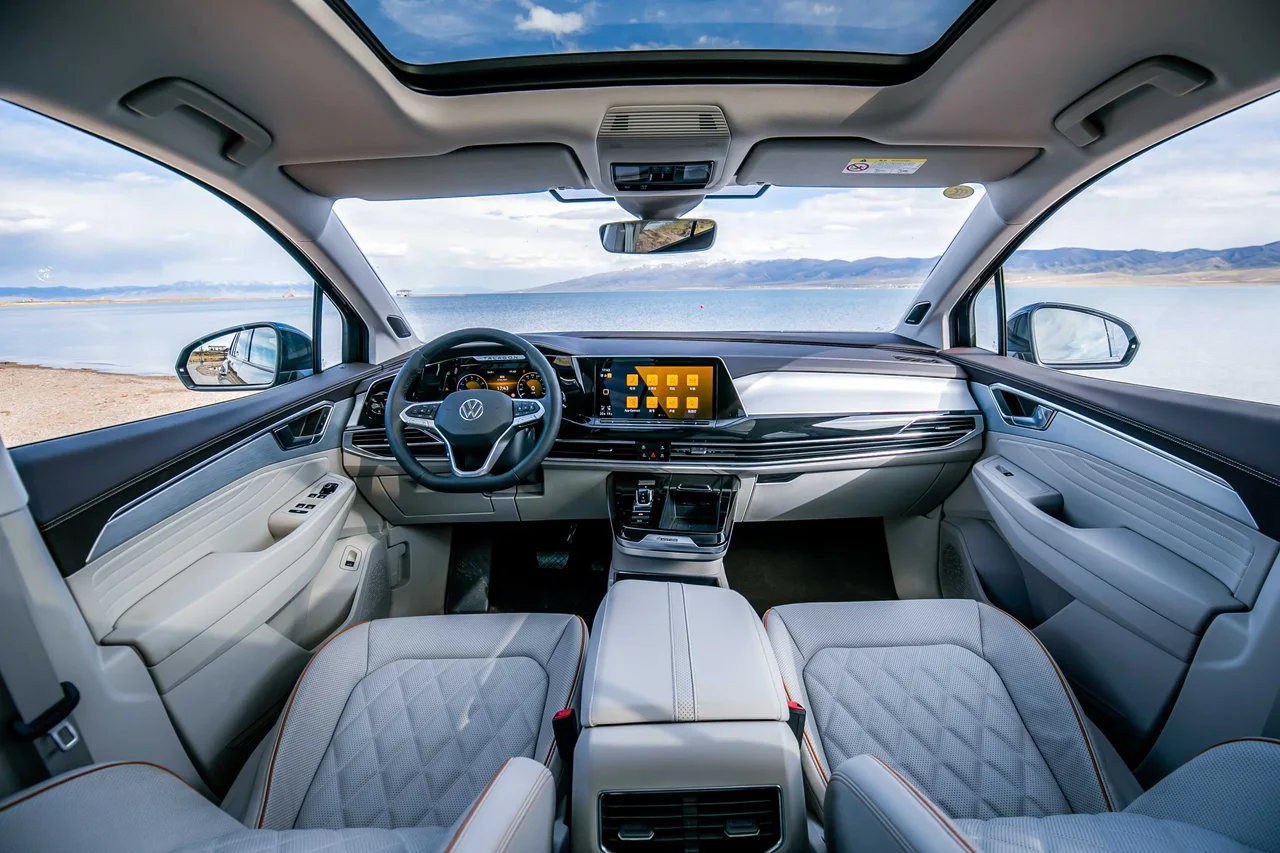 Interior 1