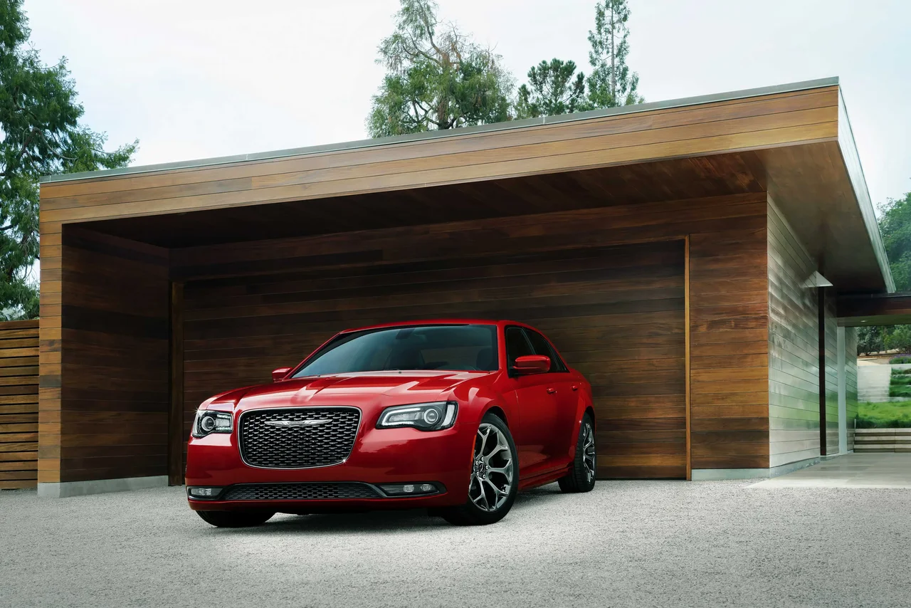 Exterior 4