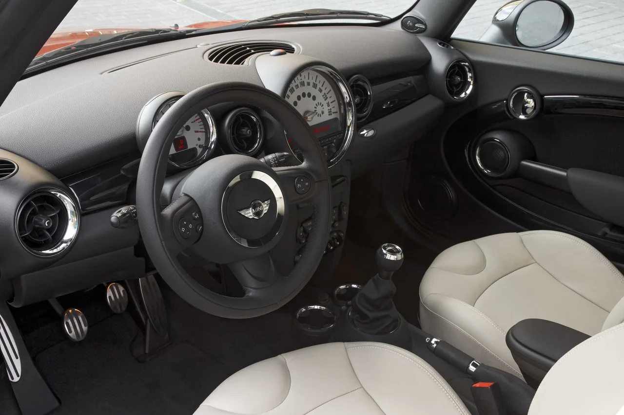 Interior 2