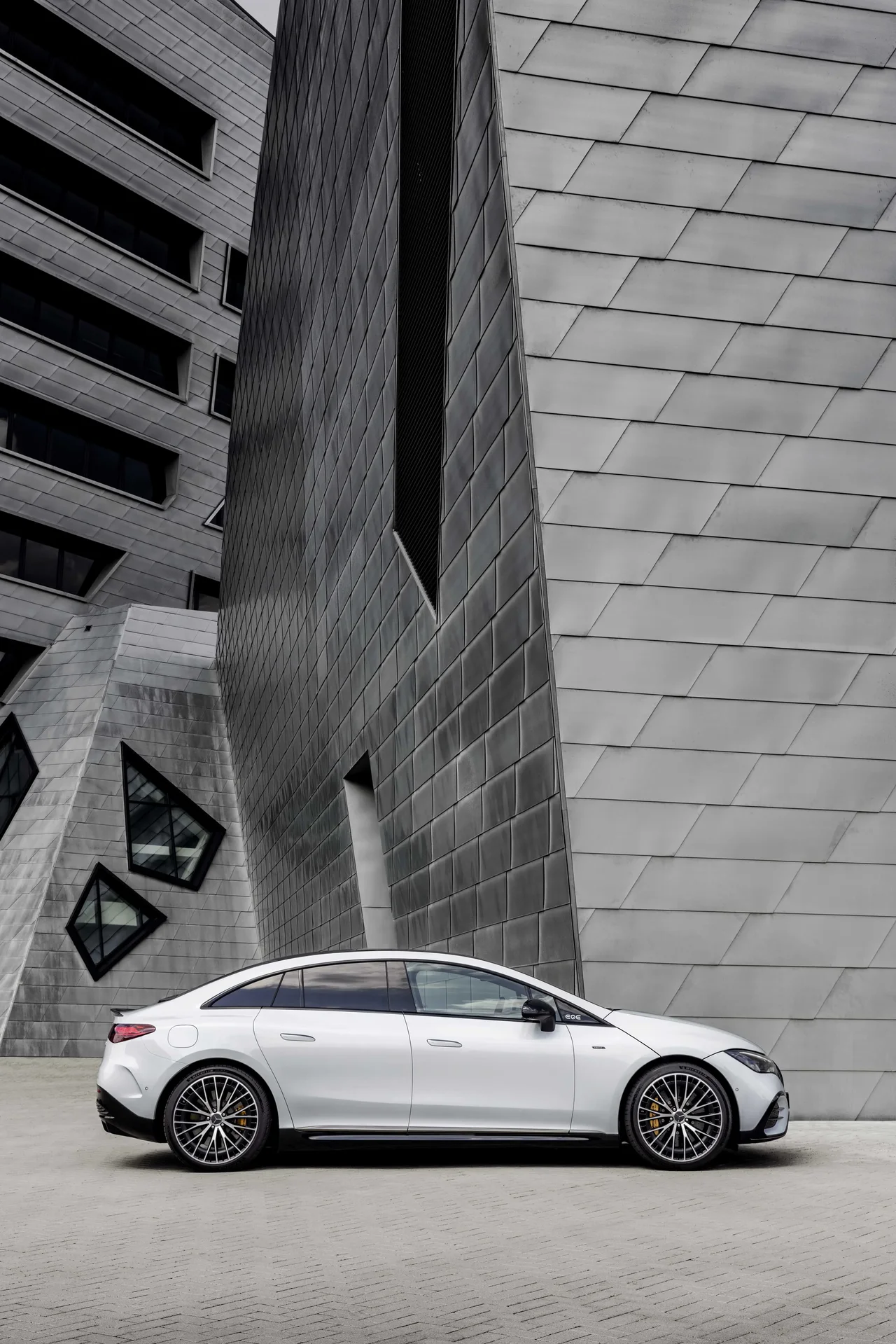 Exterior 2