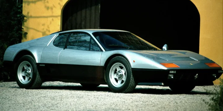 Ferrari 512 BB exterior