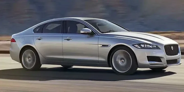 2016 Jaguar 2016-jaguar-xf-25t-automatic-8-speed main image