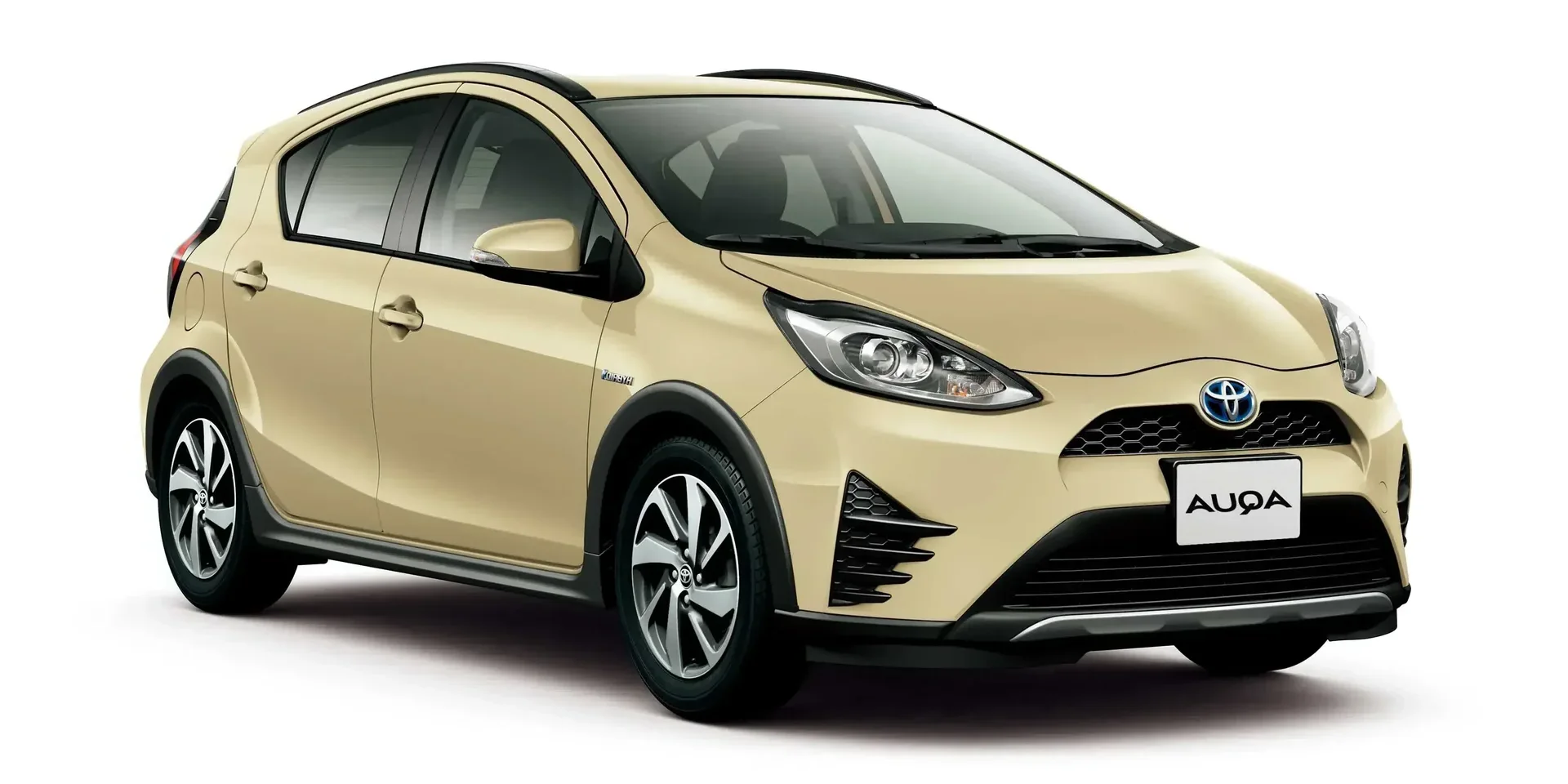 2021 Toyota Aqua Crossover Hybrid photo 1