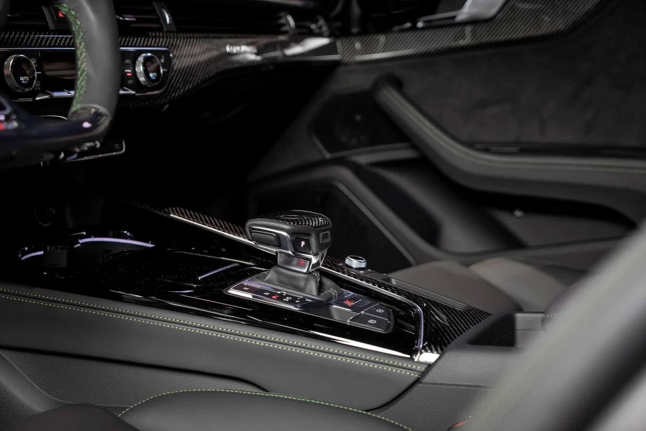 Interior 2