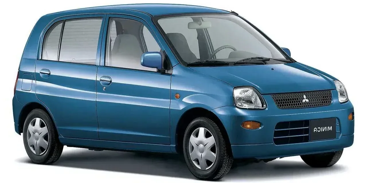 2006 Mitsubishi Minica photo 1