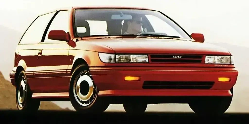 1989 Plymouth Colt photo 1