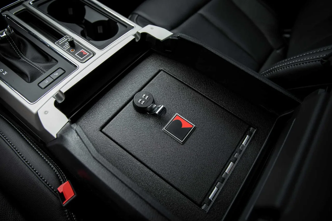 Interior 2