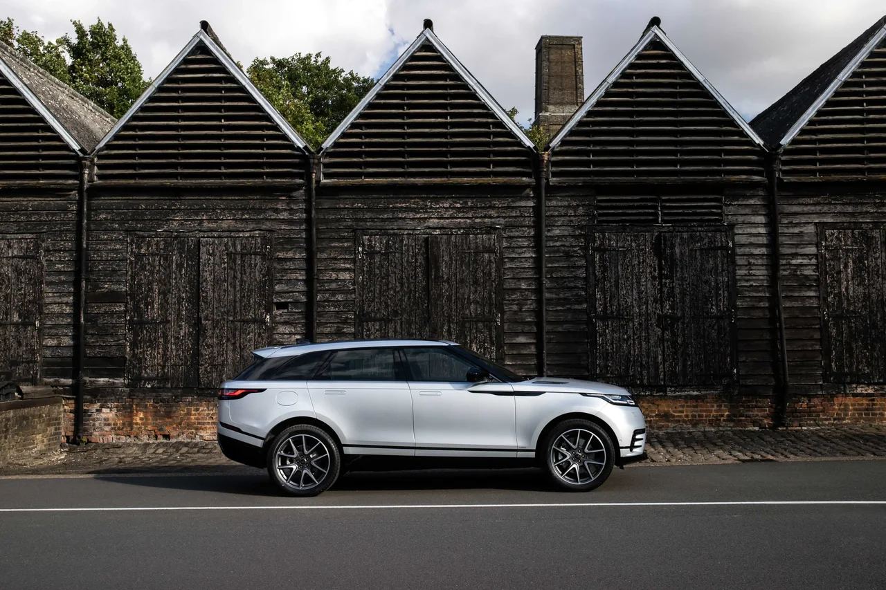 Exterior 3