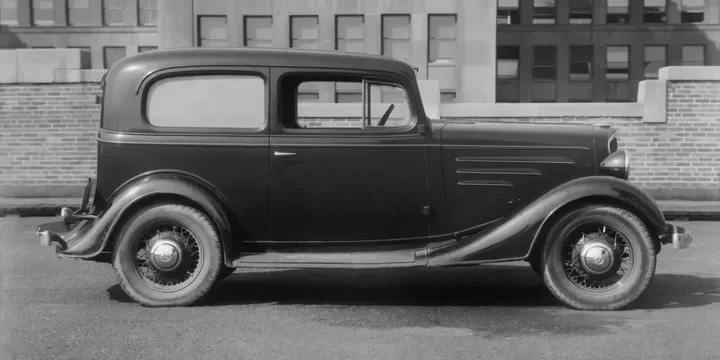 1934 Chevrolet 1934-chevrolet-master-sedan-coach-34-manual-81hp-1934-3-speed main image