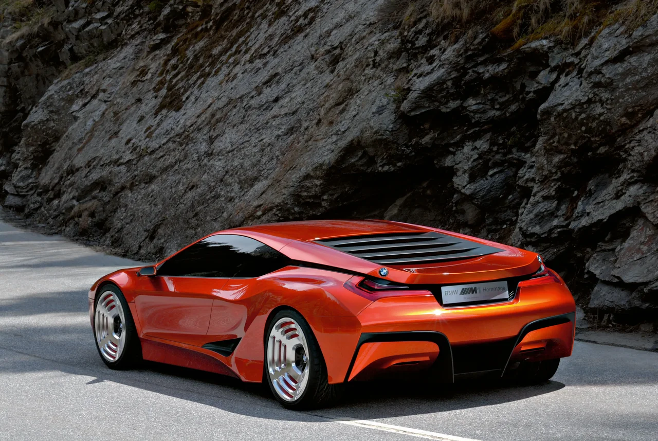 Exterior 4