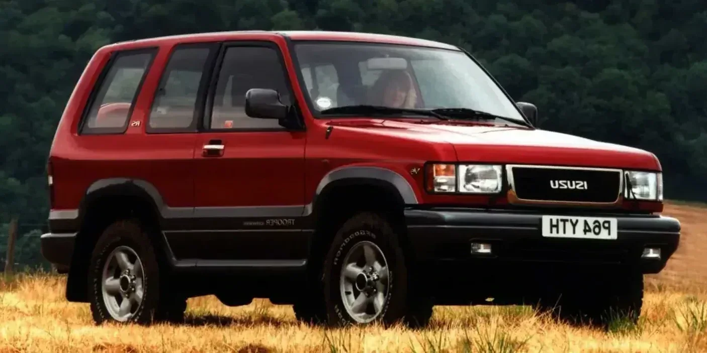 1995 Isuzu Trooper photo 1